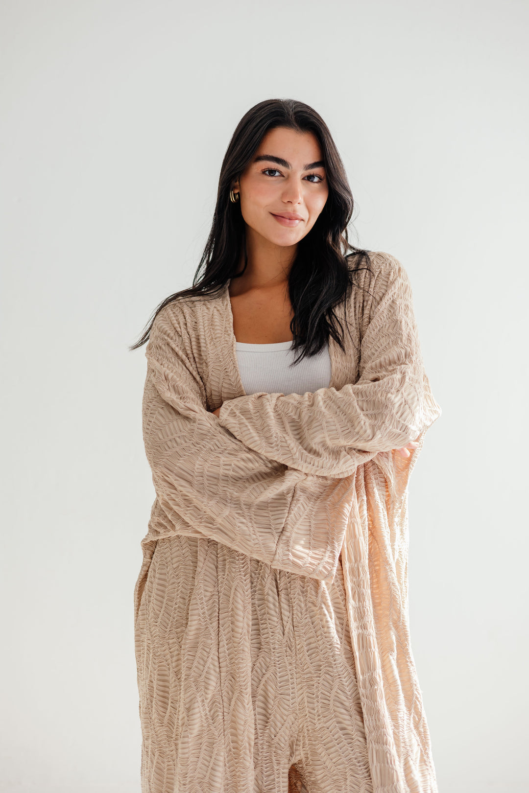 Modest essence in beige