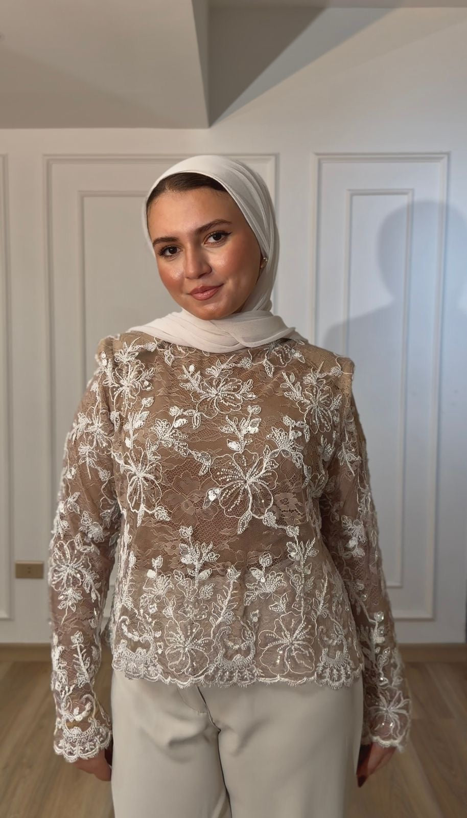 Luxury blouse in Mocha