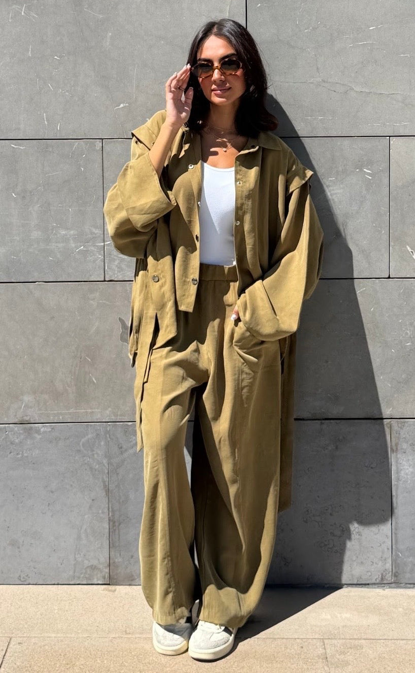 Ready to Go Set in Olive-Green