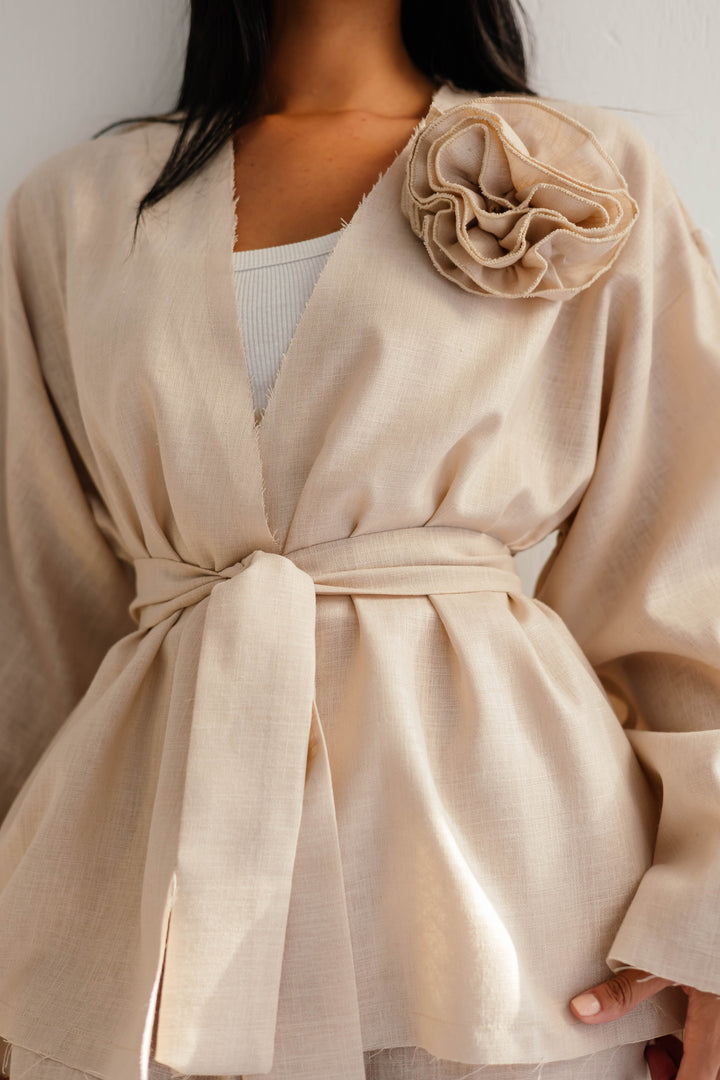 Classy suit in beige