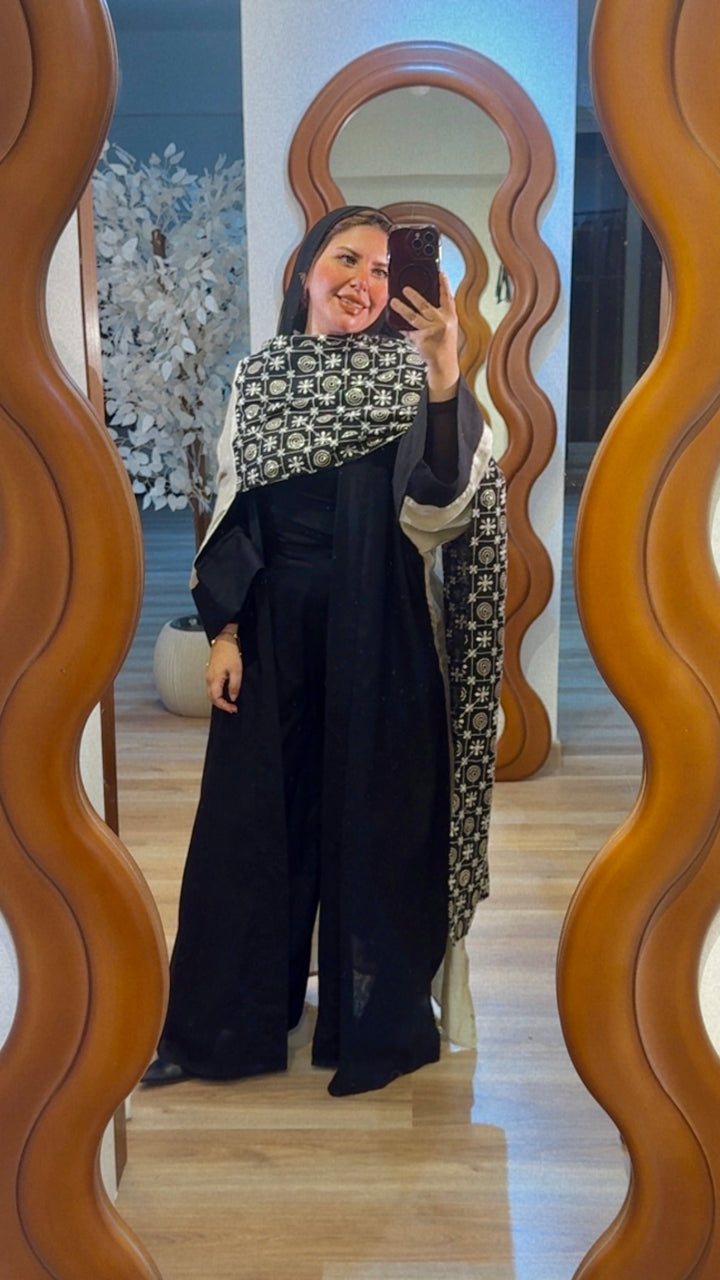 Zeina in Black