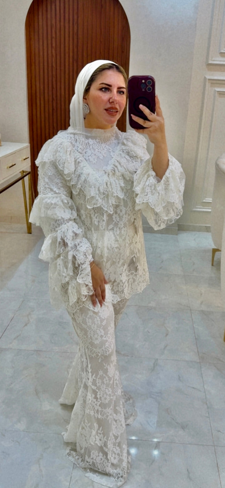 Off-White Ruffles Set