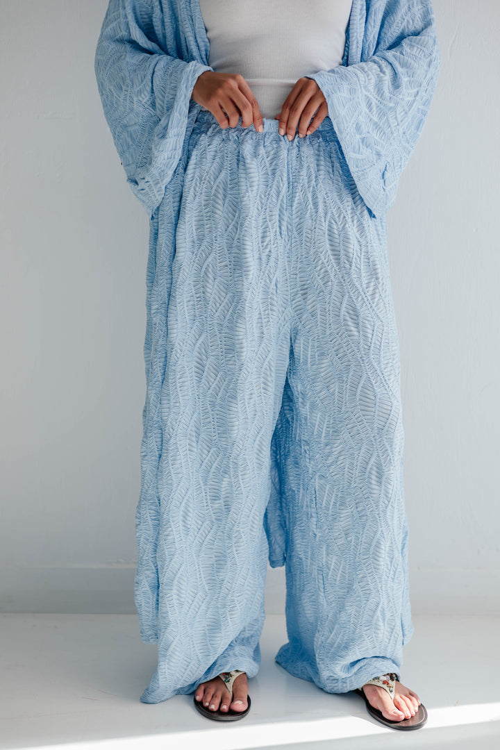 Modest essence in blue