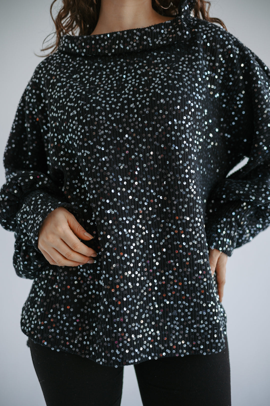 Sequin Vibe in Black