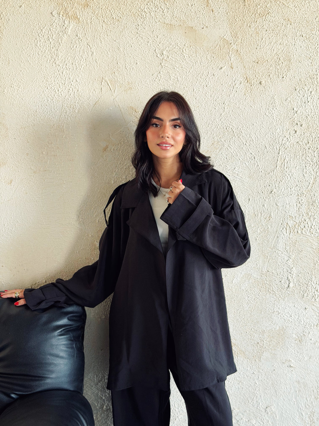 Basic Mood Set in Black