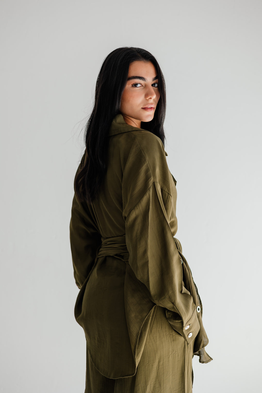 Lily in olive