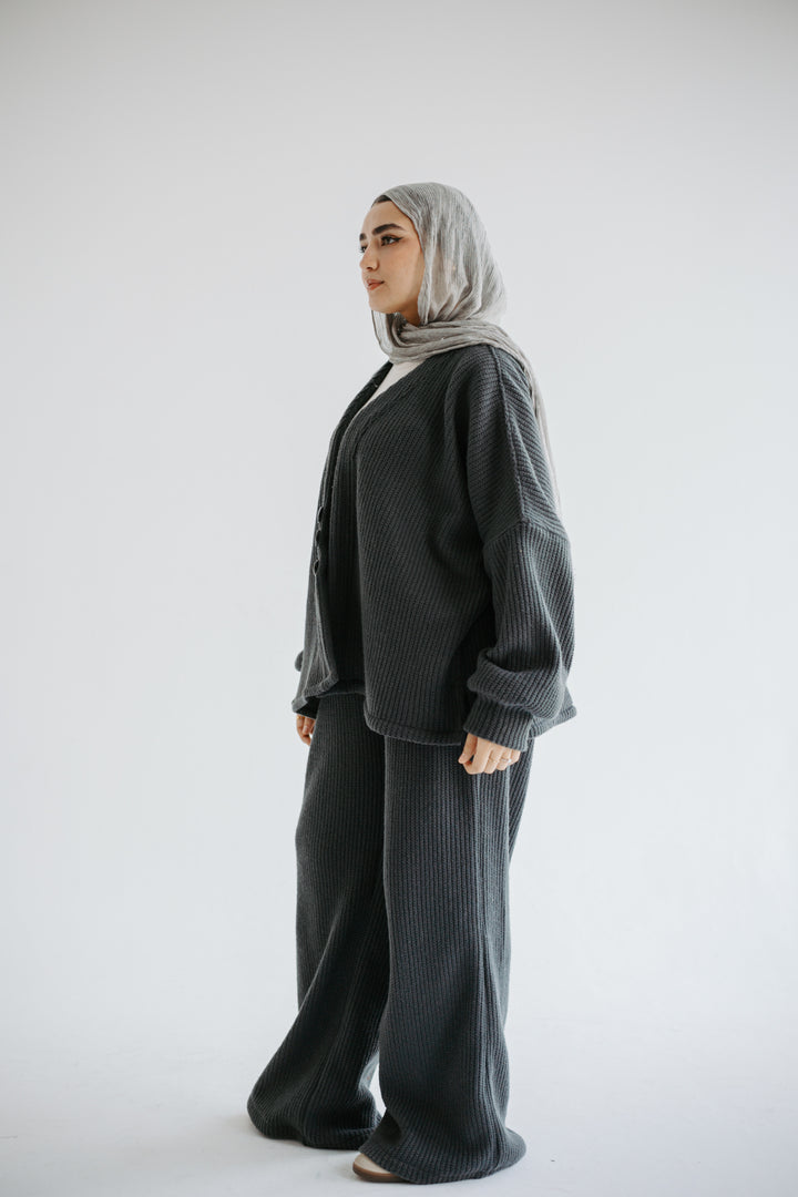 Heaven Suit in Dark-Gray