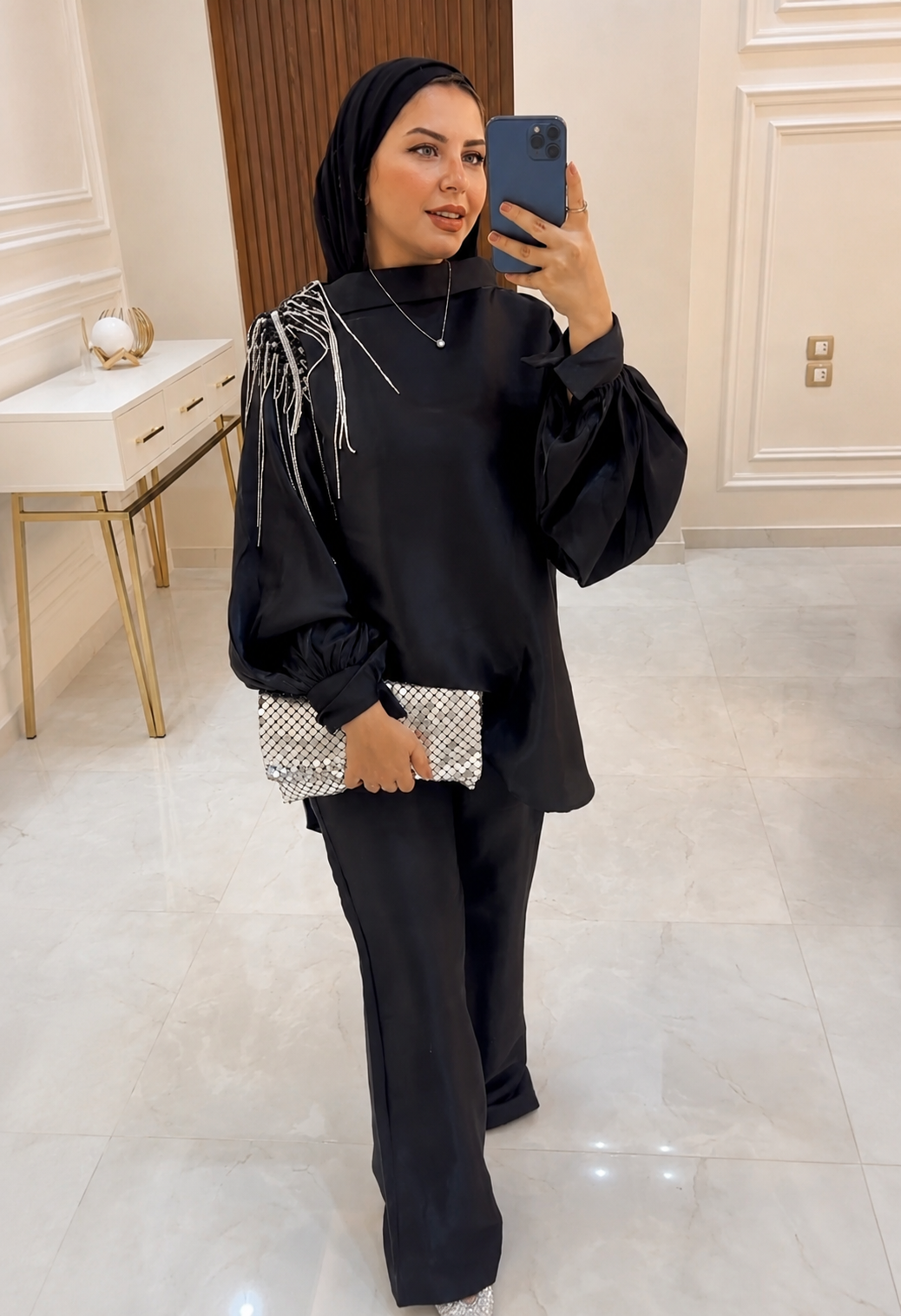Glorious Set in Black