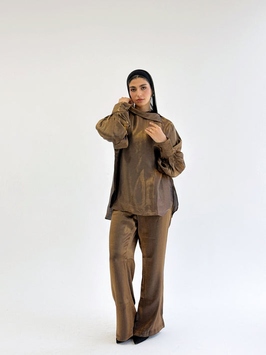 Glorious set-brown