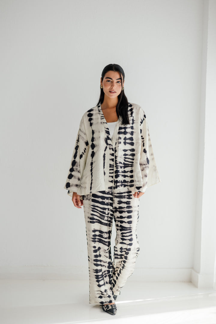 Marble suit