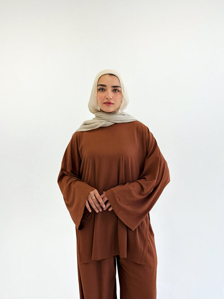 Comfy set-brwon